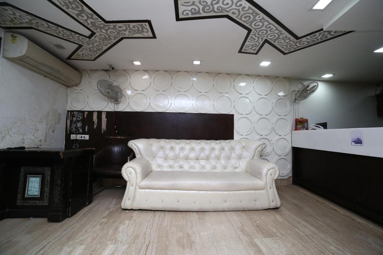 Oyo 11150 Hotel Jmd Rooms New Delhi Buitenkant foto