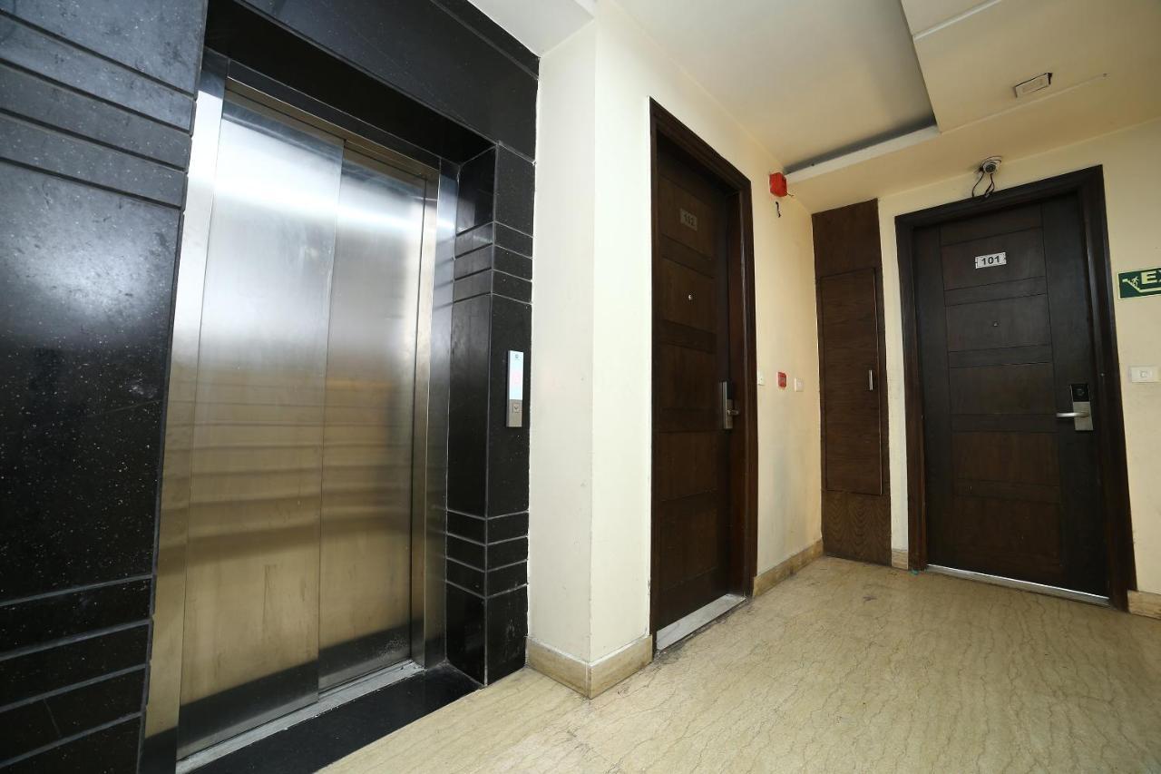 Oyo 11150 Hotel Jmd Rooms New Delhi Buitenkant foto