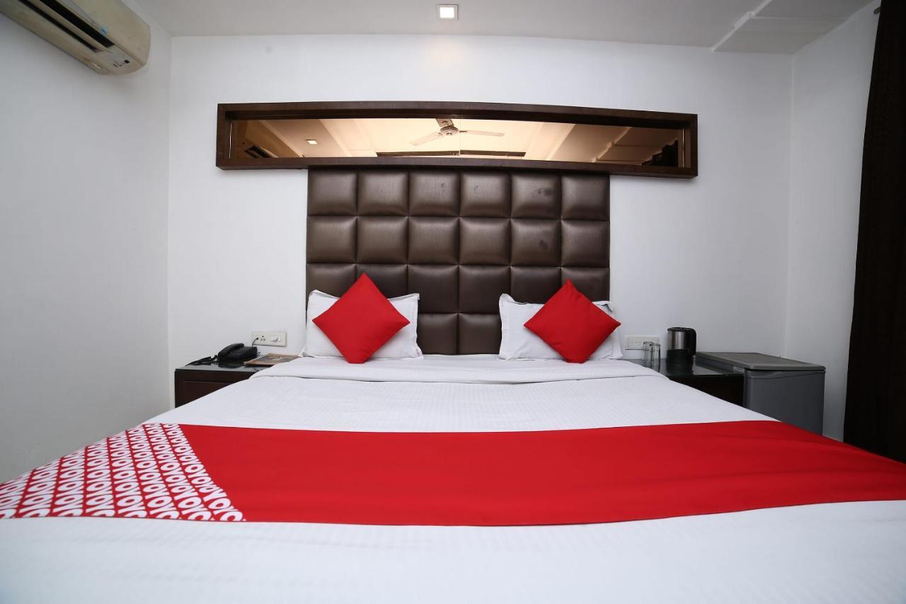 Oyo 11150 Hotel Jmd Rooms New Delhi Buitenkant foto